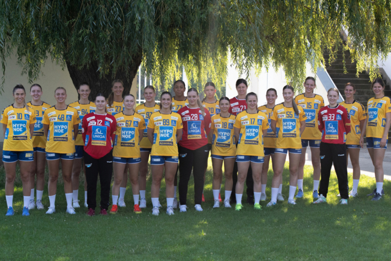 Team 04.jpg-Handball Hypo NÖ