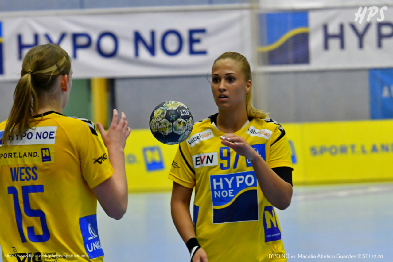 0020140_hypo-vs-macalia_44588606644_o.jpg-Handball Hypo NÖ