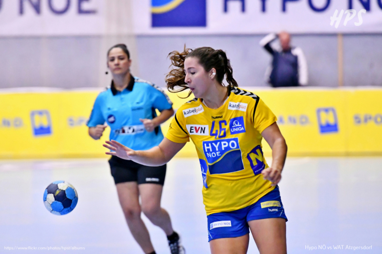 0036269_hypo-vs-atzgersd_48730303918_o.jpg-Handball Hypo NÖ