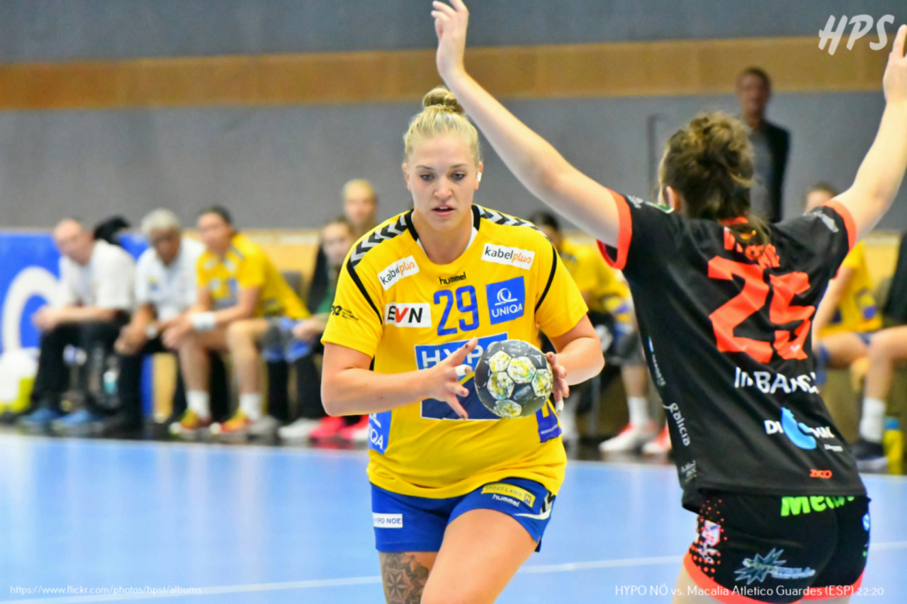 0020142_hypo-vs-macalia_44588609624_o.jpg-Handball Hypo NÖ