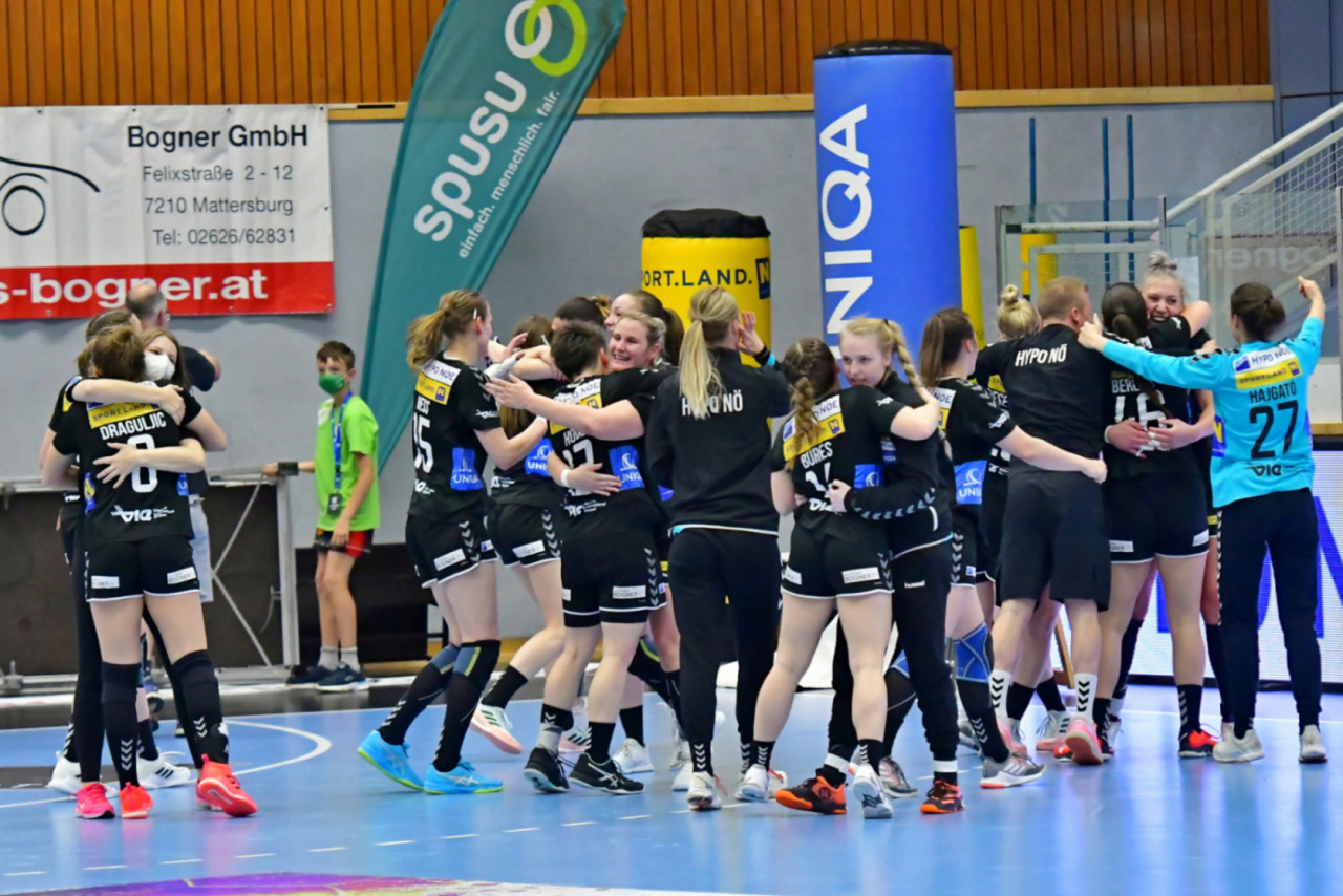 0064357_hypo-vs-atzgersd_51169711441_o.jpg-Handball Hypo NÖ