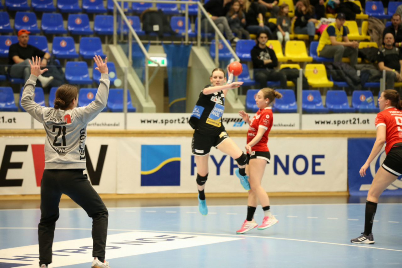 IMG_9979.JPG-Handball Hypo NÖ
