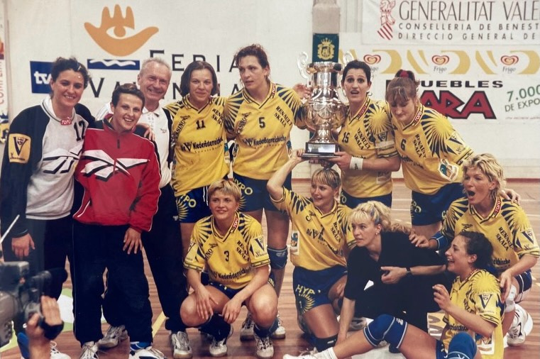 613025956_18400407472132977_5845790888722128077_n.jpg-Handball Hypo NÖ